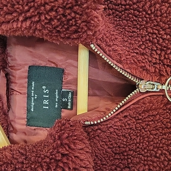 Iris Crop Sherpa Teddy bear bomber Baseball jacket - Small - Picture 4 of 13